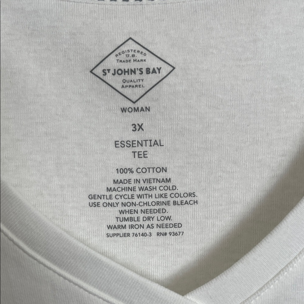St. John's Bay White V-Neck Short Sleeve Tee - Picture 2 of 5